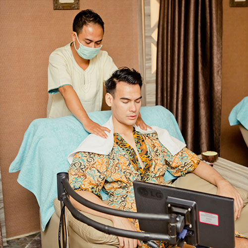 KALEA "Shiatsu" Head, Neck and Back Massage